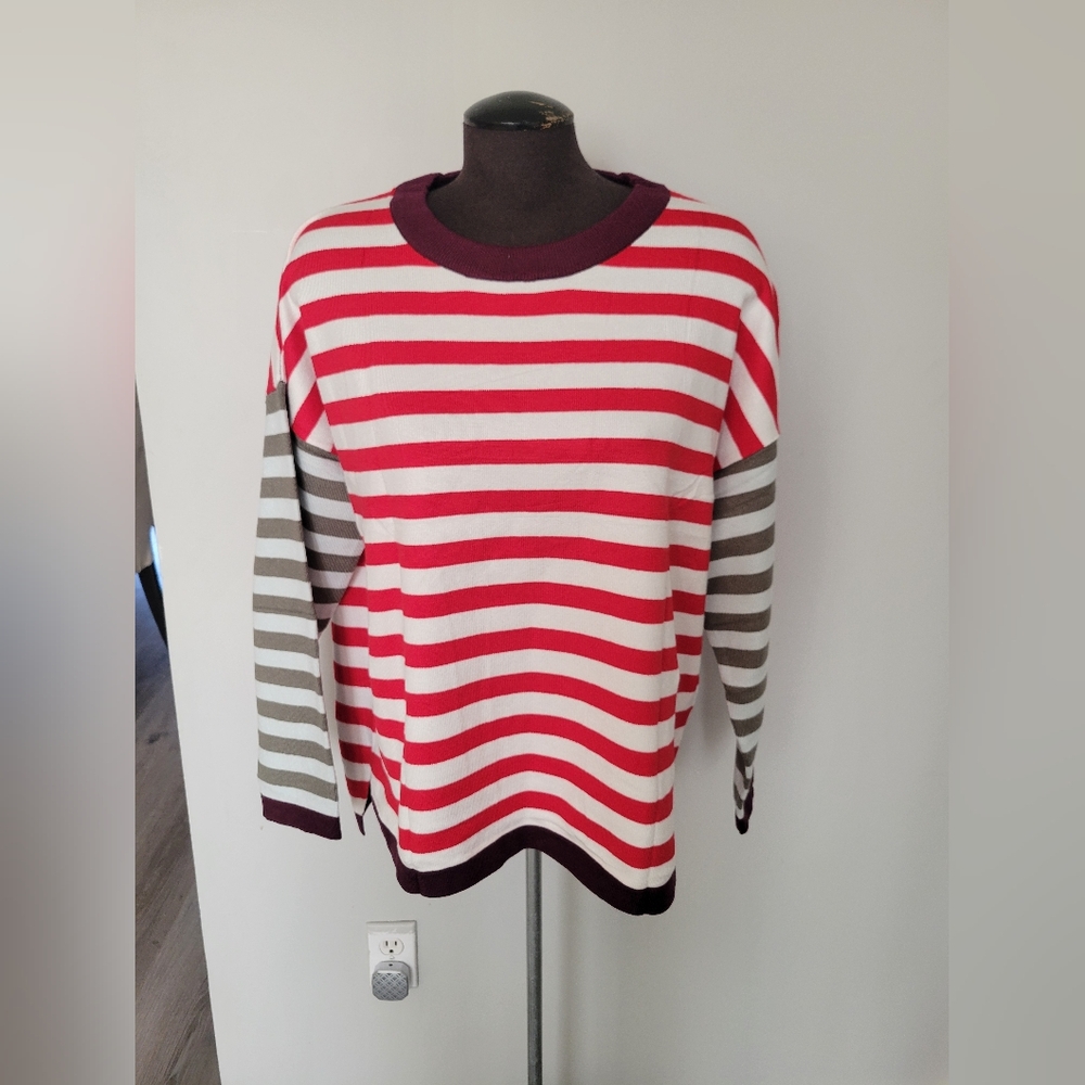 New Oversize Sweater Size L